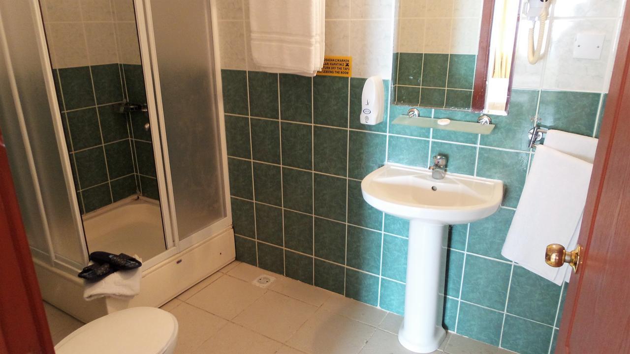 Ayvaryara Kasgar Court Hotel מראה חיצוני תמונה